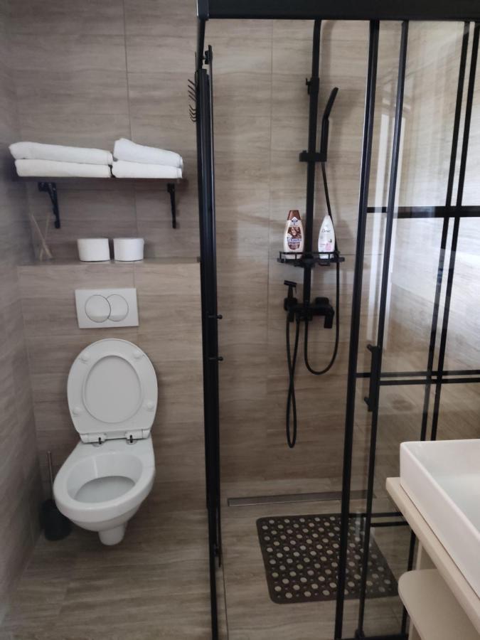 Apartmani Sladjana Нови Сад Екстериор снимка