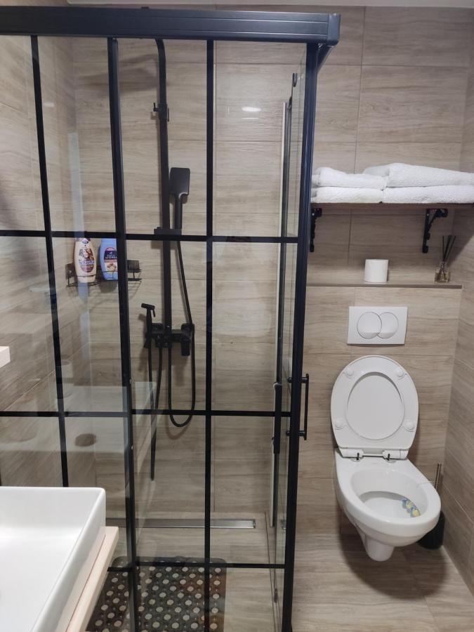 Apartmani Sladjana Нови Сад Екстериор снимка