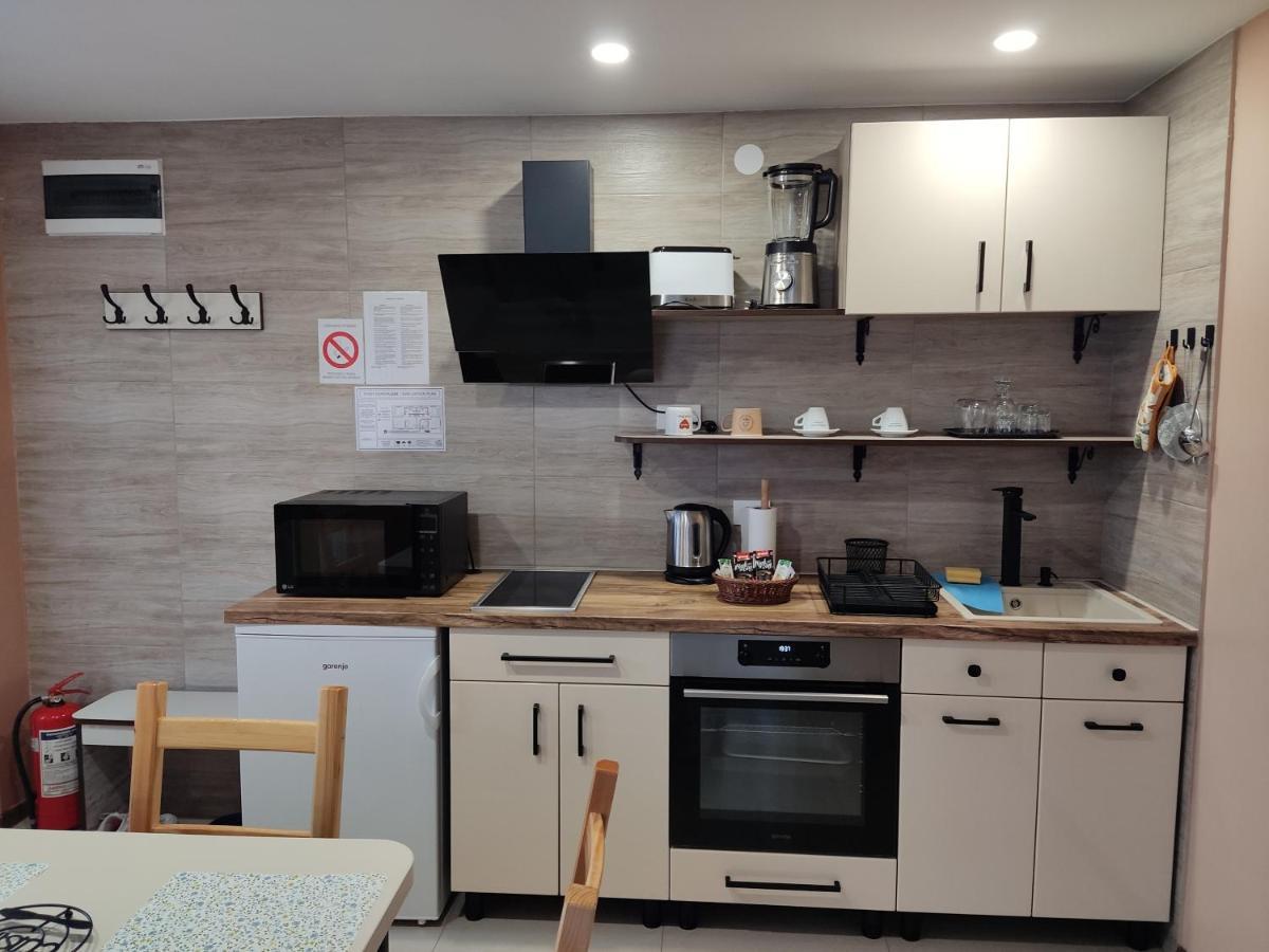 Apartmani Sladjana Нови Сад Екстериор снимка